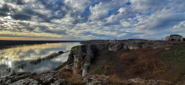 „Descoperă Hârșova” prin imagini. Concurs de fotografie pentru elevi