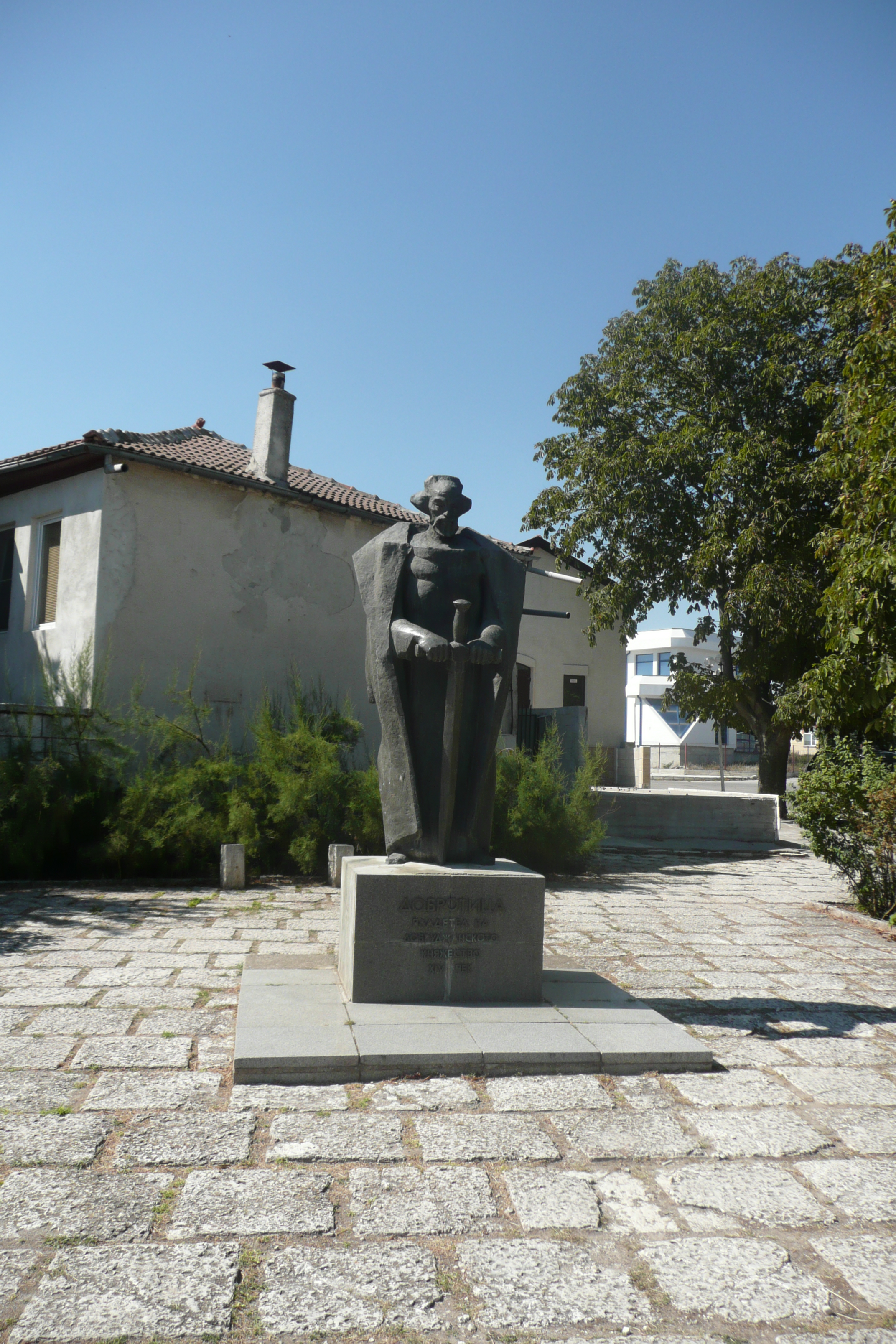 Monumentul despotului Dobrotici din Kavarna